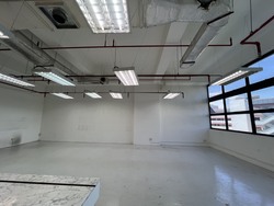 Henderson Building (D3), Factory #562642541